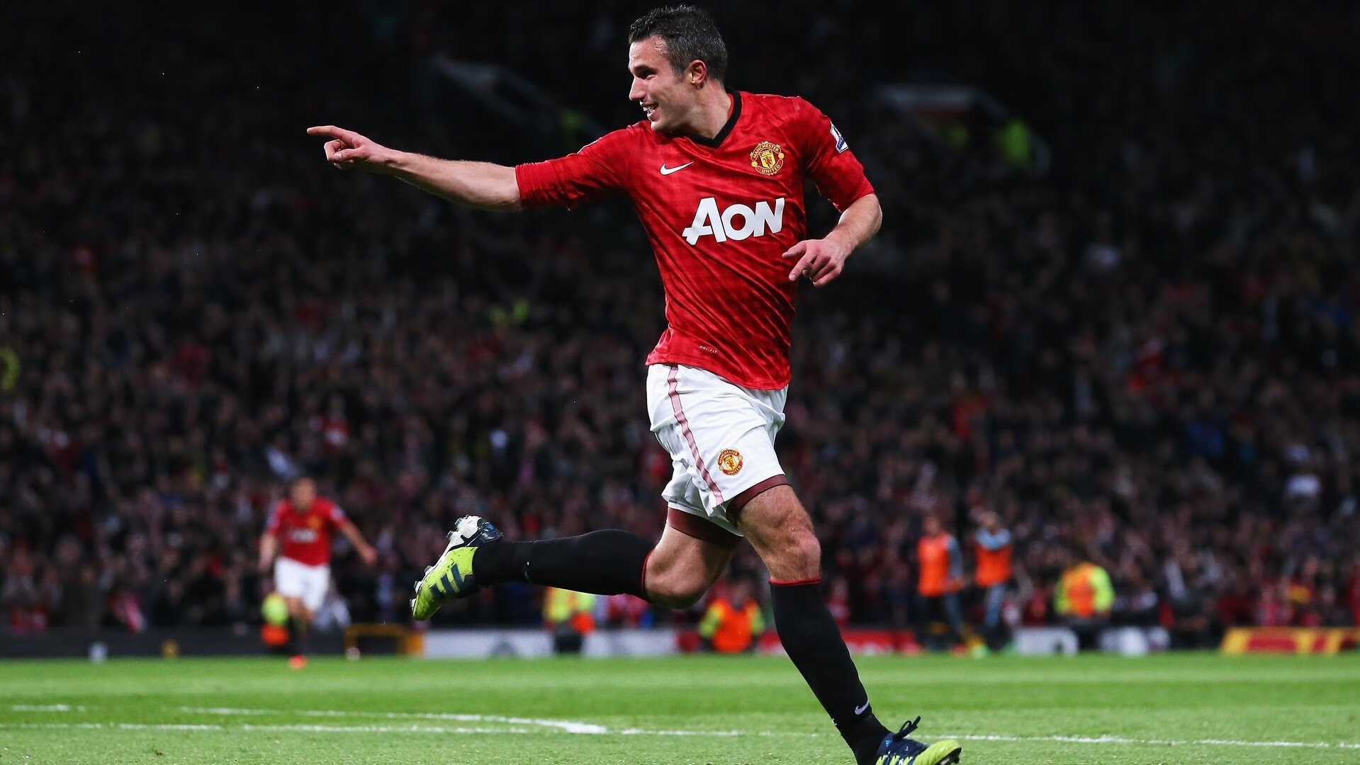 王嘉男签约新东家田径世锦赛，王嘉男比赛视频